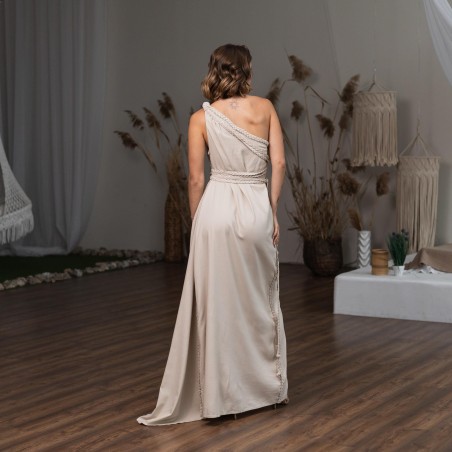 Light beige one-shoulder long skirt