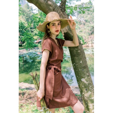 Brown waist-tied skirt